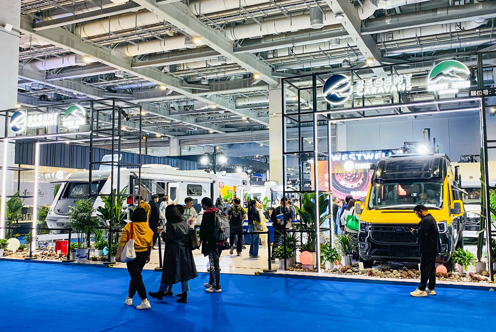 CLLE 400㎡ Exhibition Setup